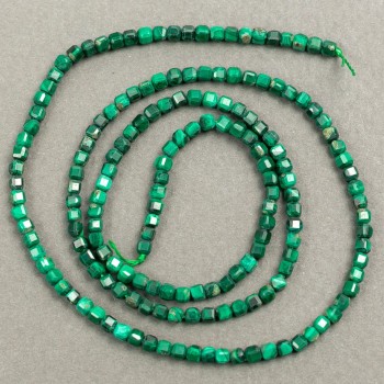 Natural stone beads on thread Cat's Eye green faceted cube, diameter 5x5 mm (+ -), length 39 cm +