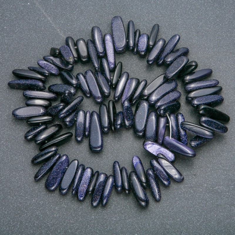 Thread of natural Aventurine Night Cairo chip 'Needle', diameter 20x6mm, length 41 cm +