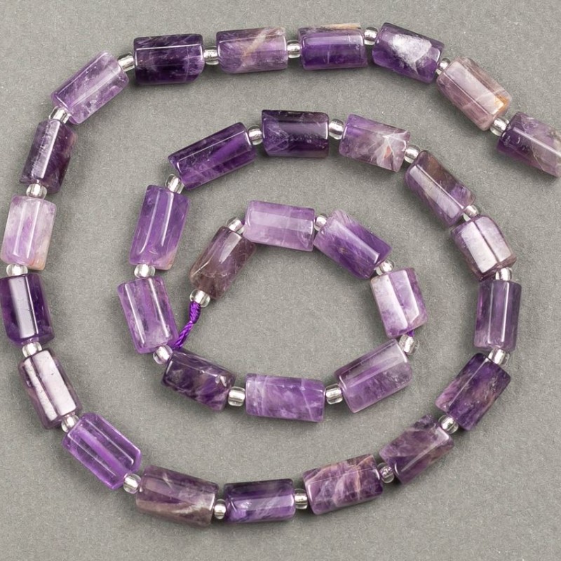 Beads on a thread of natural amethyst, faceted 10×6 mm, length 39 cm ± with seed beads (3×2 mm)