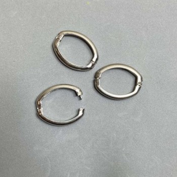 Clasp Pendant Hardware in Silver Metal Color 26x20mm