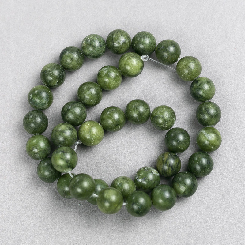 Jadeite beads (acrylic imitation) on beading thread, smooth round beads, diameter 10.5 mm, length 38 cm
