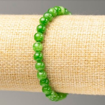 Discount! Elastic bracelet with imitation nephrite (acrylic) diameter 6.5 mm, length 18 cm.