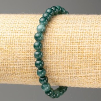 Sale! Elastic bracelet with toned quartz (imitation acrylic), viridian color, smooth beads, diameter 6.5 mm ±, length 18 cm+