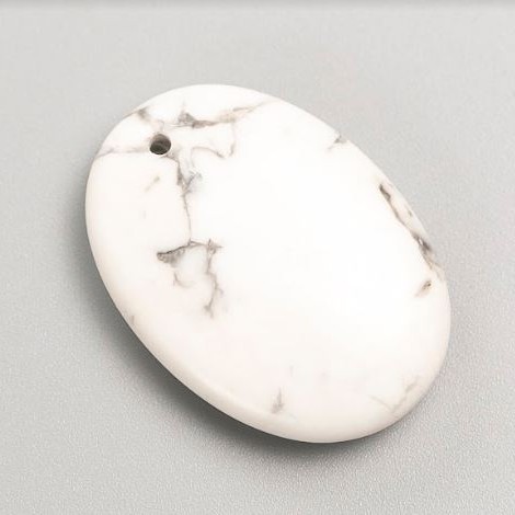 Oval Kaholong Pendant, 35x25 mm diameter