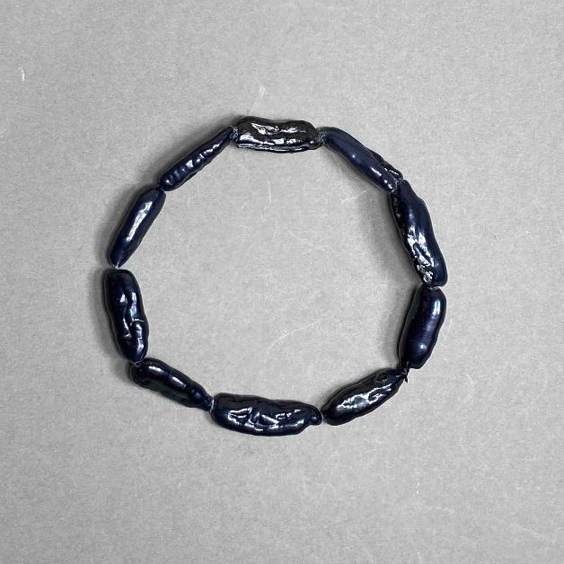 Elastic Bracelet with Black Baroque Pearls, 22×7 mm, Length 18 cm