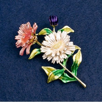 Brooch-pendant Daisy Flowers enamel, golden metal 63×50 mm