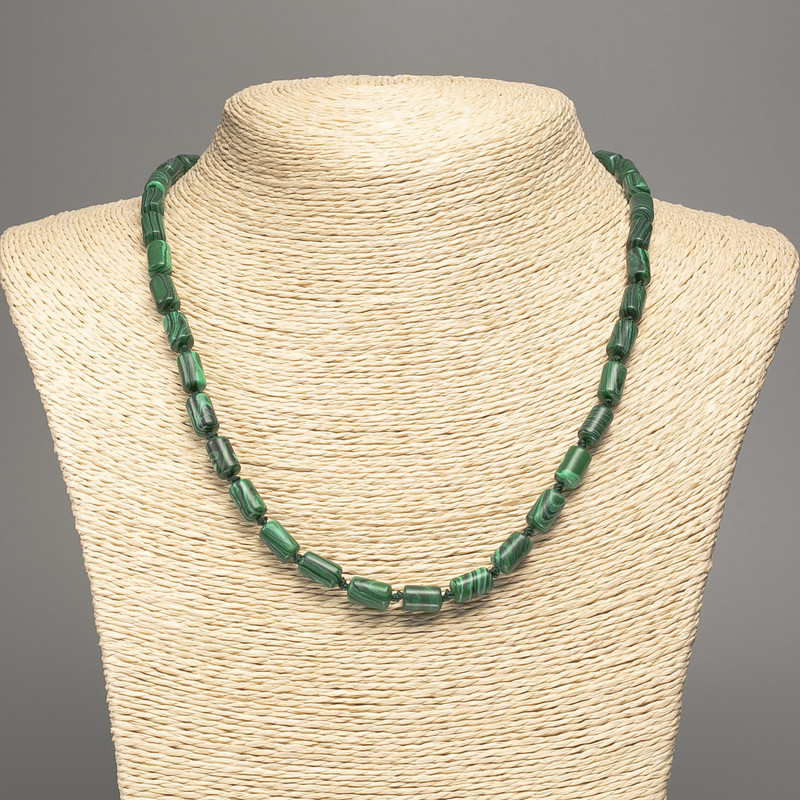 Malachite Necklace (pressed) smooth cylinder, diameter 10x6 mm +-, length 49 cm +