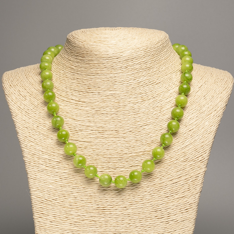 Sale! Green "Onyx" Necklace with smooth beads, 10 mm diameter, approx. 50 cm length, made of white nephrite (synthetic dyed)