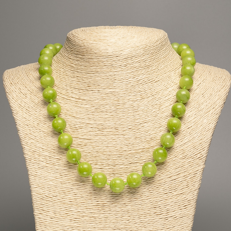 Sale! Green 'Onyx' smooth bead necklace, diameter 12mm±, length 50cm±, made of white nephrite (synthetic dyed)