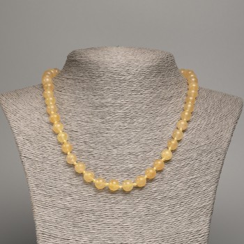 Discount! Pale yellow necklace 'Selenite' with smooth beads, diameter about 6 mm, length 50 cm +/- made from white nephrite jade (synthetic dyed).