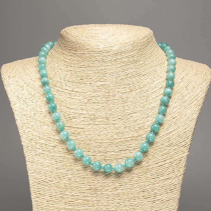 Sale! Light-green necklace 'Aquamarine' smooth beads, diameter about 8 mm, length 50 cm, made of white jade (synthetic dyed)