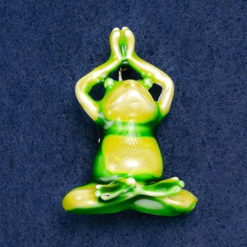 Frog Brooch in Green and Yellow Acrylic, Gold-Toned Metal 42x29mm