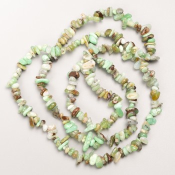 Chrysoprase Beads, natural stone chip on thread, diameter 7x3 mm, length 80 cm
