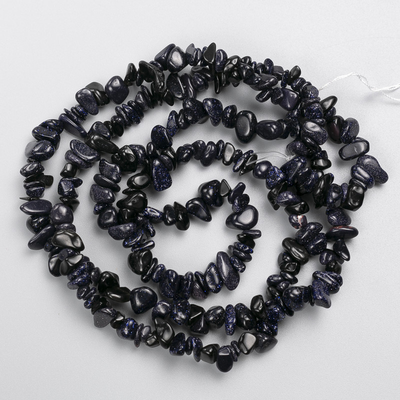 Aventurine Beads 'Night of Cairo' natural stone chip on a beading thread, diameter 8x3mm+-, length 80 cm +