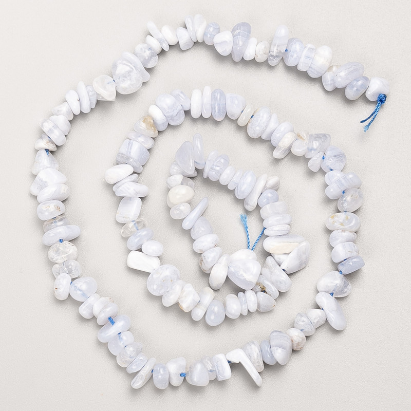 Blue Agate Beads natural stone chip on thread d 7x3mm+-, length 40 cm