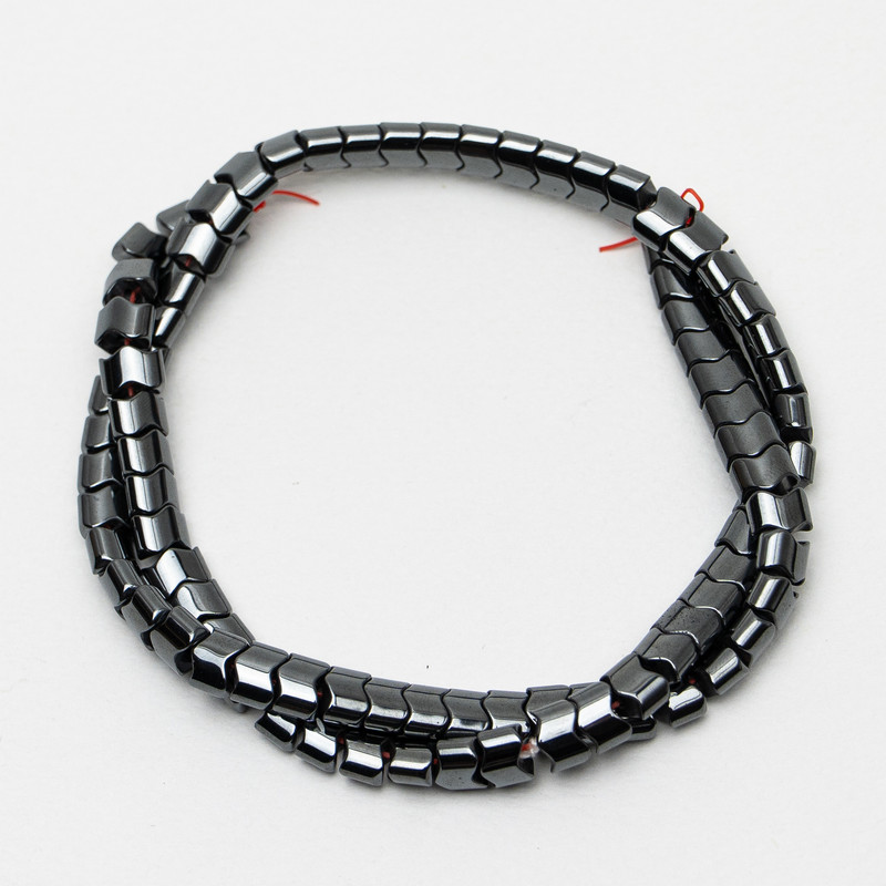 Hematite Zigzag Beads, diameter 5, 5x7, 5x5 mm +/-, length 40 cm +/- on a beading thread