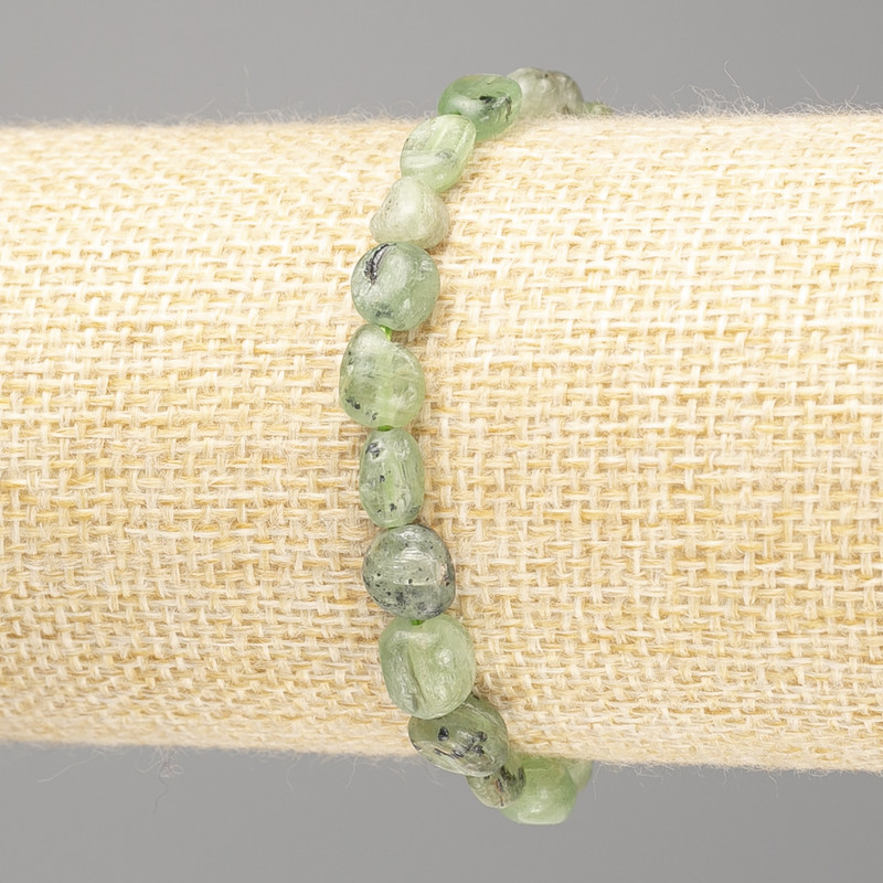 Bracelet with Green Kyanite Natural Stone, Faceted Beads, Diameter 7×8 mm (±), Length 18 cm (Stretch)