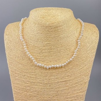 Necklace with freshwater pearls, diameter 6×4 mm, length 49 cm