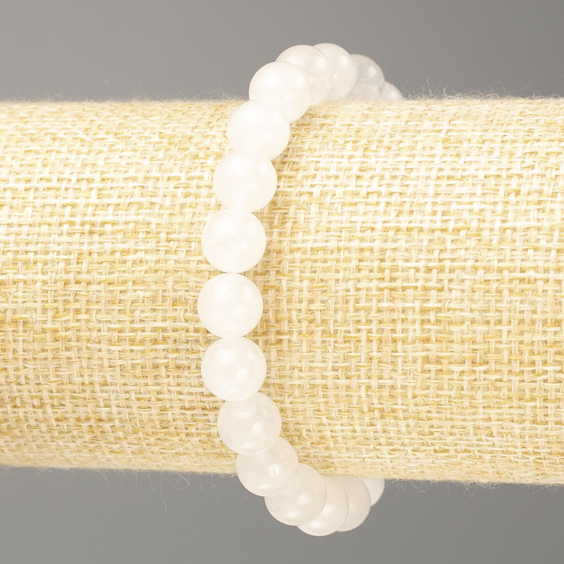 Bracelet with White Quartz (Imitation Acrylic) smooth bead, diameter about 8 mm, length 18 cm (stretch)