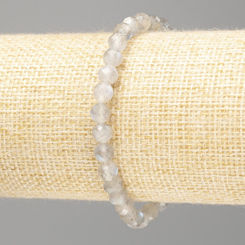 Labradorite Bracelet with a Faceted Bead on Elastic Cord, 6 mm Diameter, 18 cm Length (Stretch)