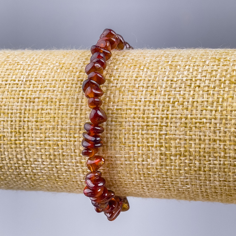 Hessonite Garnet Bracelet, natural stone chips, chip size 6x3 mm, length 18 cm (stretch)