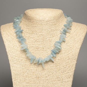 Necklace with natural aquamarine chips 'Needle', diameter 16x6mm, length 48cm +