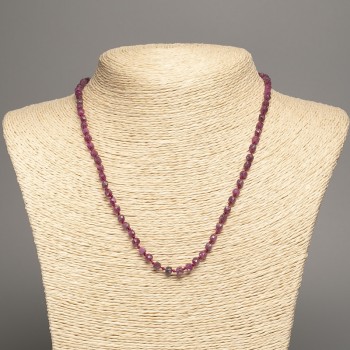 Faceted rubellite tourmaline necklace, 4x4 mm cubes, 48 cm length