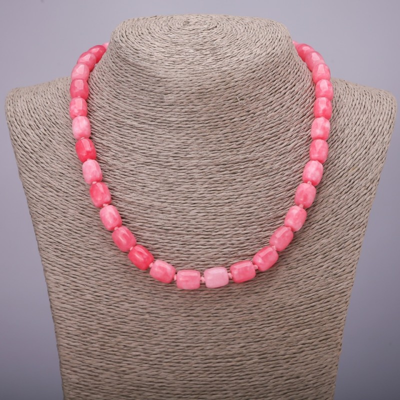 Rhodolite Necklace named after Bochonok, barrel-shaped, 9×11(±)mm, length 45 cm