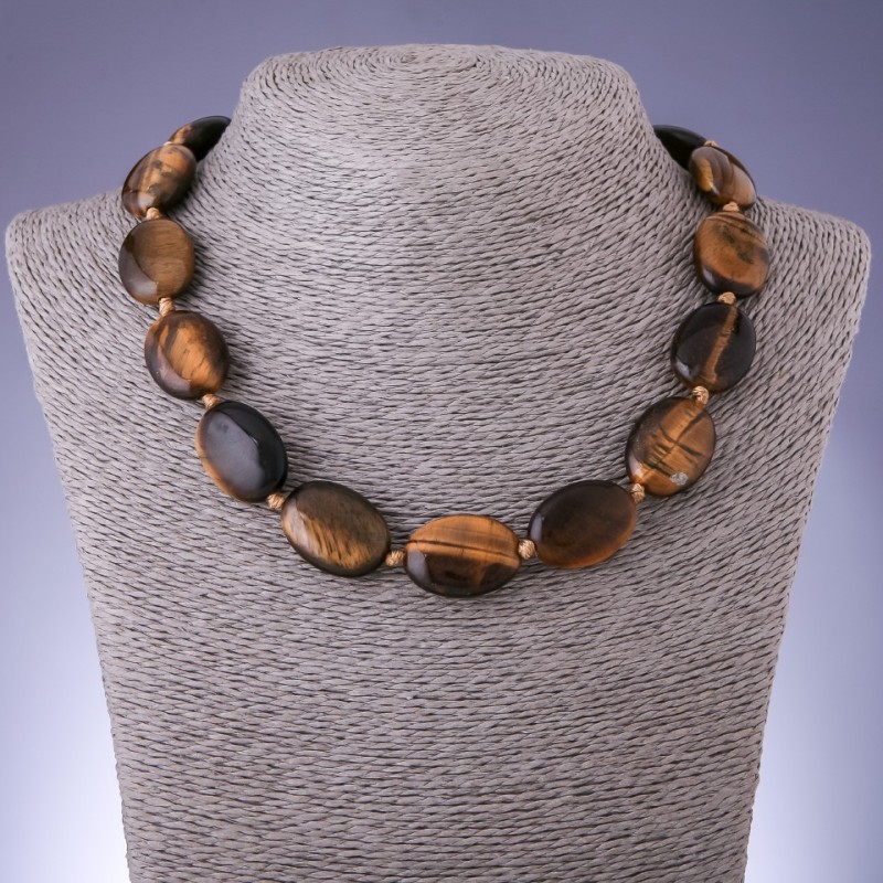 Tiger's Eye Necklace Oval 18x25mm, length 45 cm