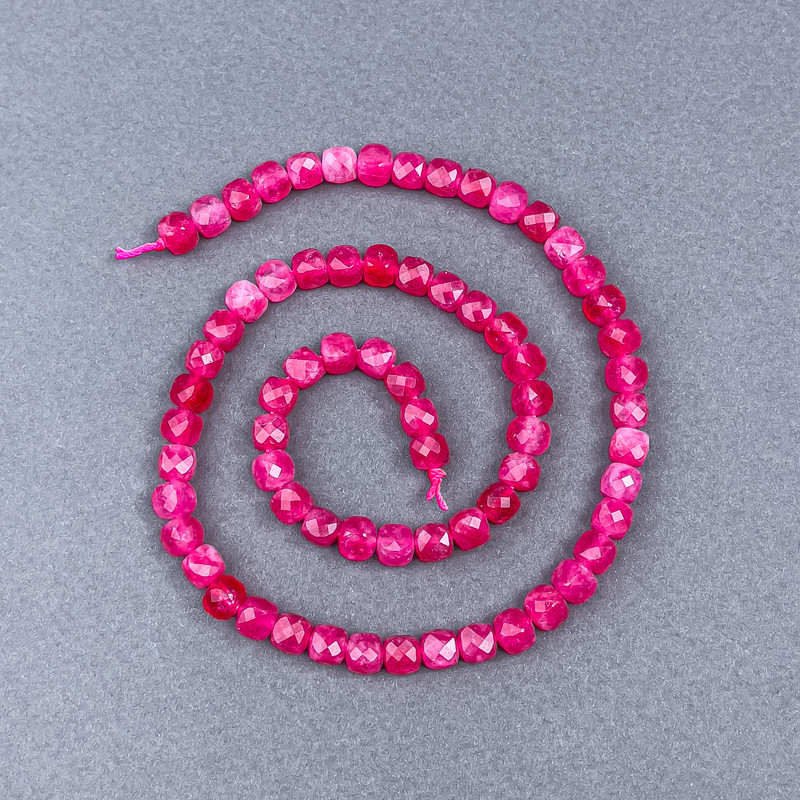 Raspberry Tourmaline Beads, Natural Faceted Cubes, Diameter 5×5 mm ±, On Thread, Length 38 cm