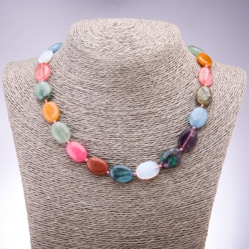 Necklace of assorted natural stones, flat oval beads, 13×18 mm diameter, length 45 cm