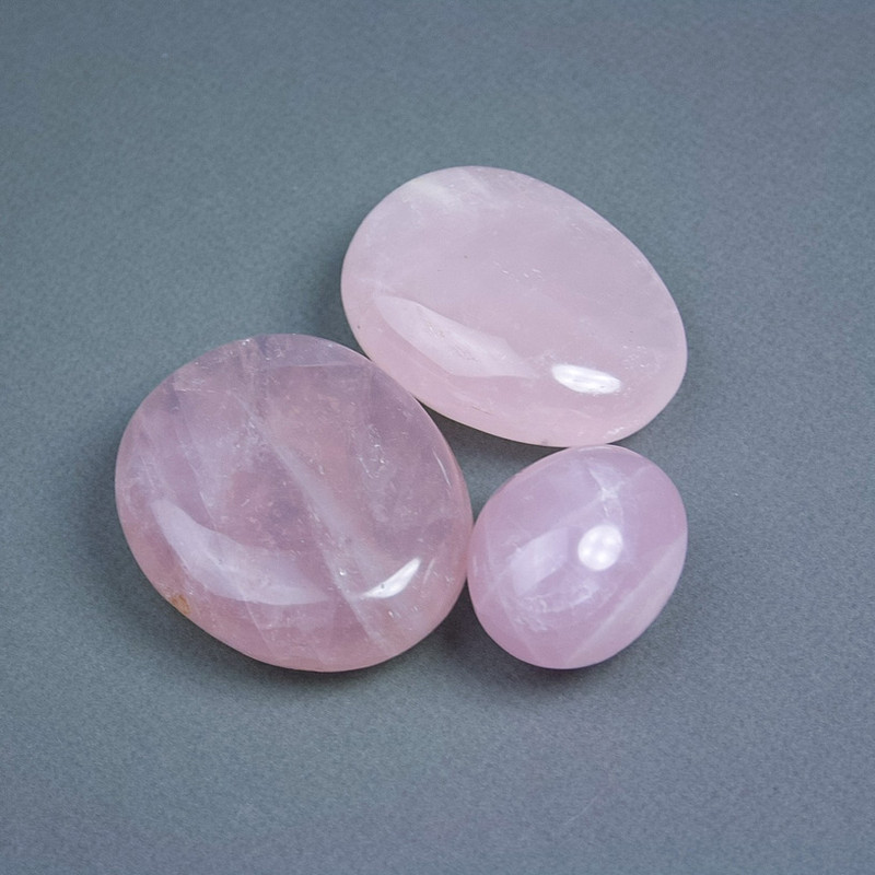 Souvenir Natural Stone: Pink Quartz (price per 100g) weight from 150 g