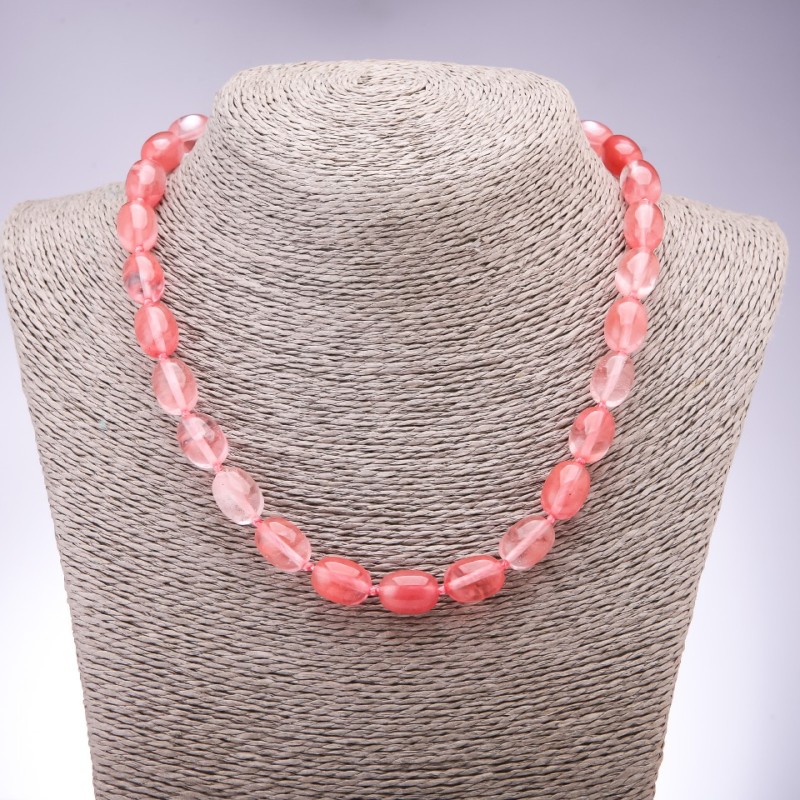 Necklace of natural chalcedony stone 'Barrel', diameter 9×14 mm, length 48 cm