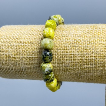 Bracelet with yellow jadeite natural stone faceted cubes, 9×9 mm, length 18 cm (stretch)