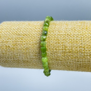 Canadian Jadeite Bracelet, natural stone, faceted cube, 5x5 mm diameter, 18 cm length (stretch)