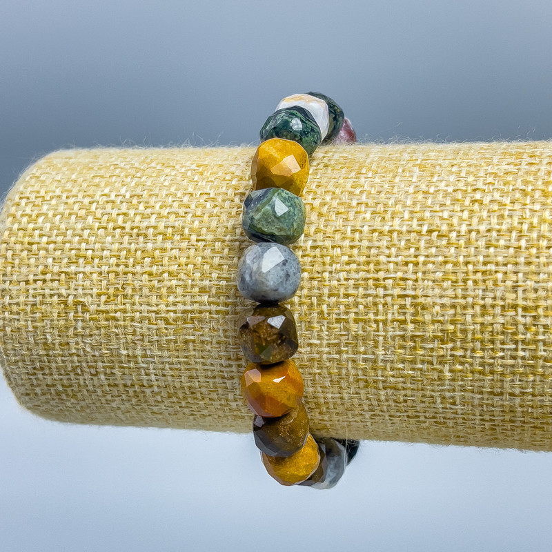 Jasper Bracelet, natural stone, faceted cube beads, 9×9 mm, 18 cm length (stretch)