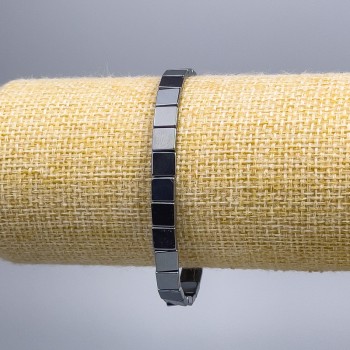 Hematite Square Bracelet, 6×6×2 mm, length 18 cm (stretch)