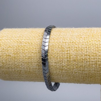 Hematite Arrow Bracelet, diameter 6x5x3 mm, length 18 cm (stretch)