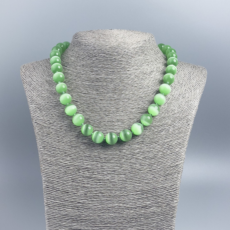 Stone bead necklace (synthetic) Green Cat's Eye smooth bead, 12 mm diameter, 48 cm length ±