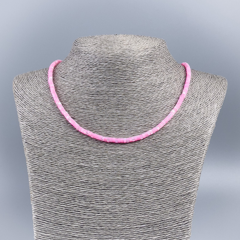 Natural Mother-of-Pearl Necklace-Choker (tone) Light Pink Smooth Rondel, Diameter 4×2 mm+-, Length 48 cm+
