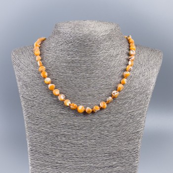 Orange natural mother-of-pearl necklace with round faceted beads, 8 mm diameter ±, 48 cm length ±