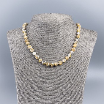 Natural mother-of-pearl necklace (latte tone) round lentil beads, 8 mm diameter, 48 cm length