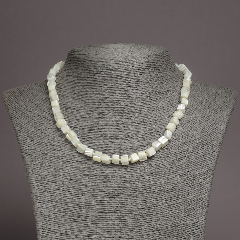Natural mother-of-pearl square bead necklace, 5–6 mm, length 45 cm