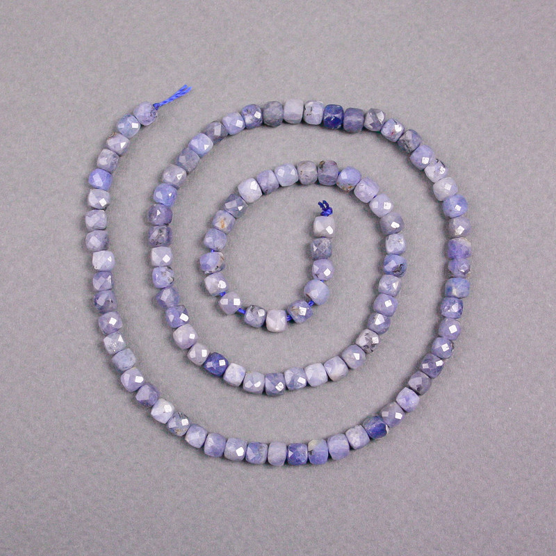 Iolite Beads on a Thread, Natural Stone Faceted Cube, 4x4 mm Diameter ±, Length 39 cm ±