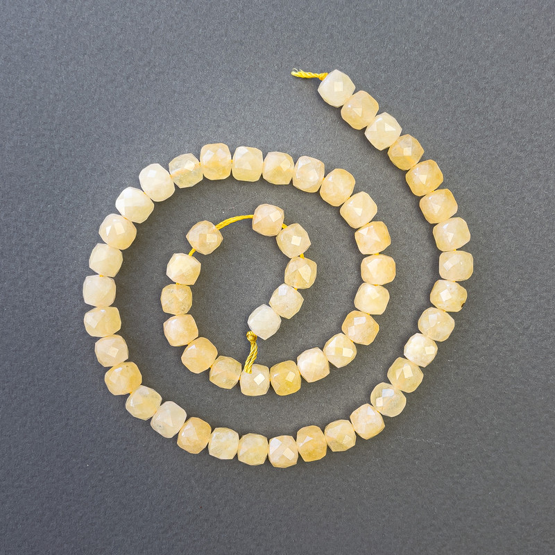 Citrine Beads, Natural Stone, Faceted Cubes, 7x7 mm, 39 cm Length on Thread