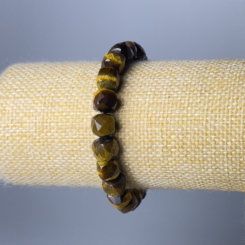 Tiger's Eye Bracelet, natural gemstone, faceted cube beads, diameter 8.5 mm, length 18 cm (stretch)