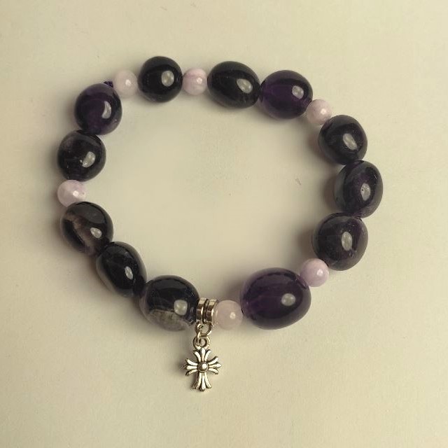 Amethyst bracelet, natural stone, faceted beads, diameter 9×11 mm ±, length 18 cm (stretch) with inserts