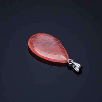 Chalcedony Drop Pendant 2.5 x 1.7 cm (±)