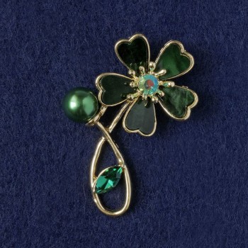 Brooch 'Flower' with green mother-of-pearl, crystal, bead, gold-toned metal 33x51 mm