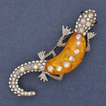 Lizard Brooch with Yellow Aquarium Effect